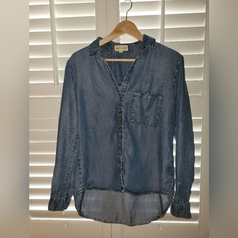 Cloth & Stone Denim-look button up shirt